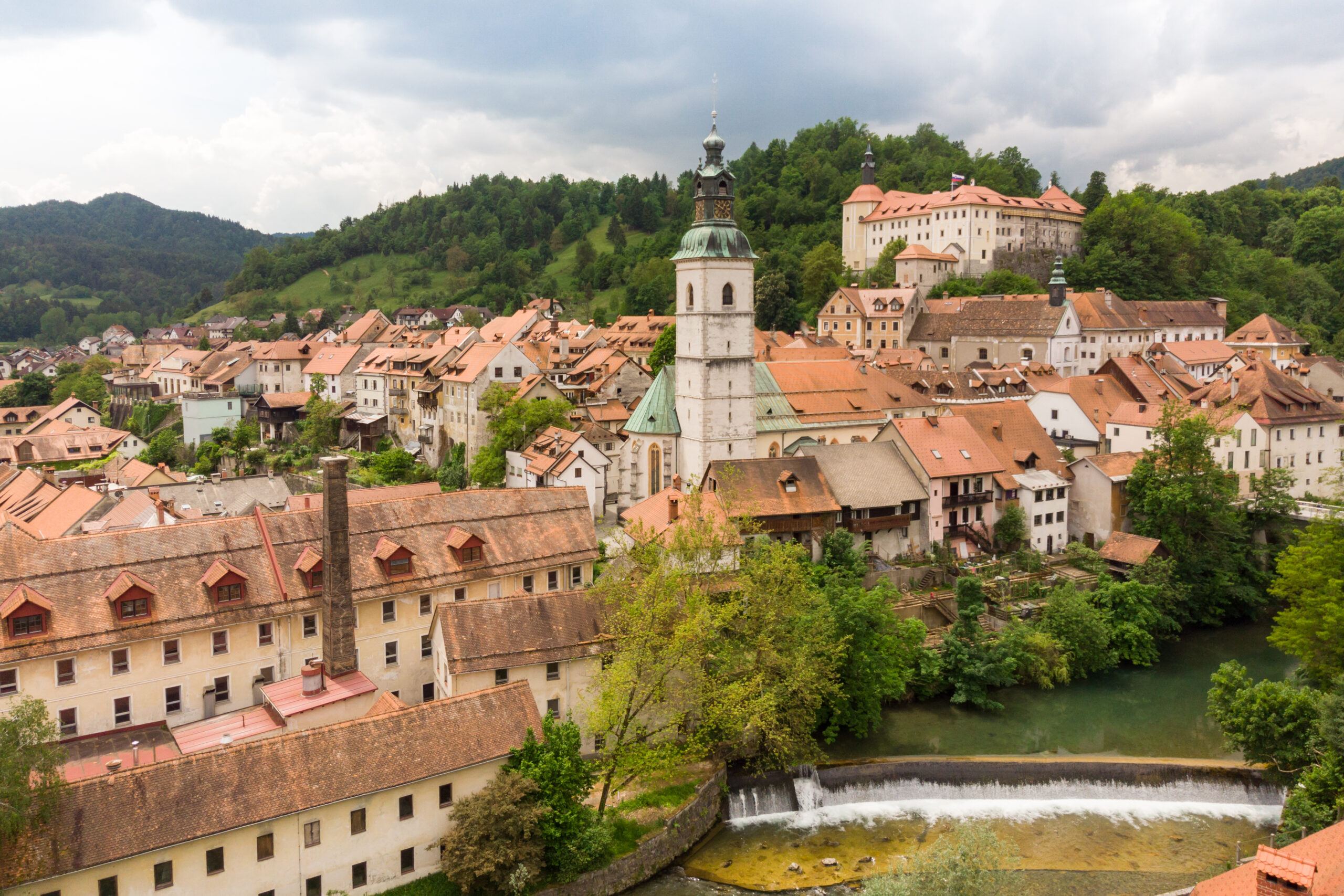Škofja Loka, Slovinsko