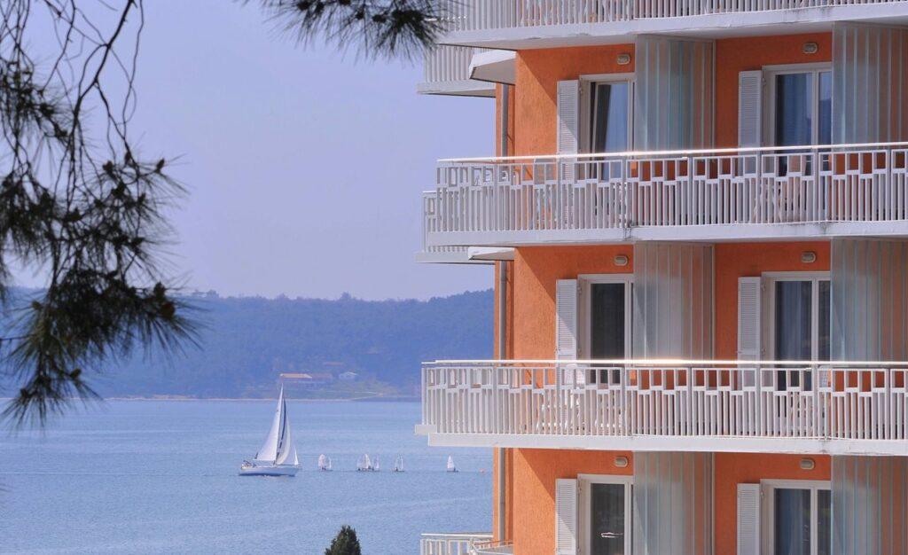 Socializing Hotel Mirna, LifeClass Hotels & Spa, Portorož, Slovinsko