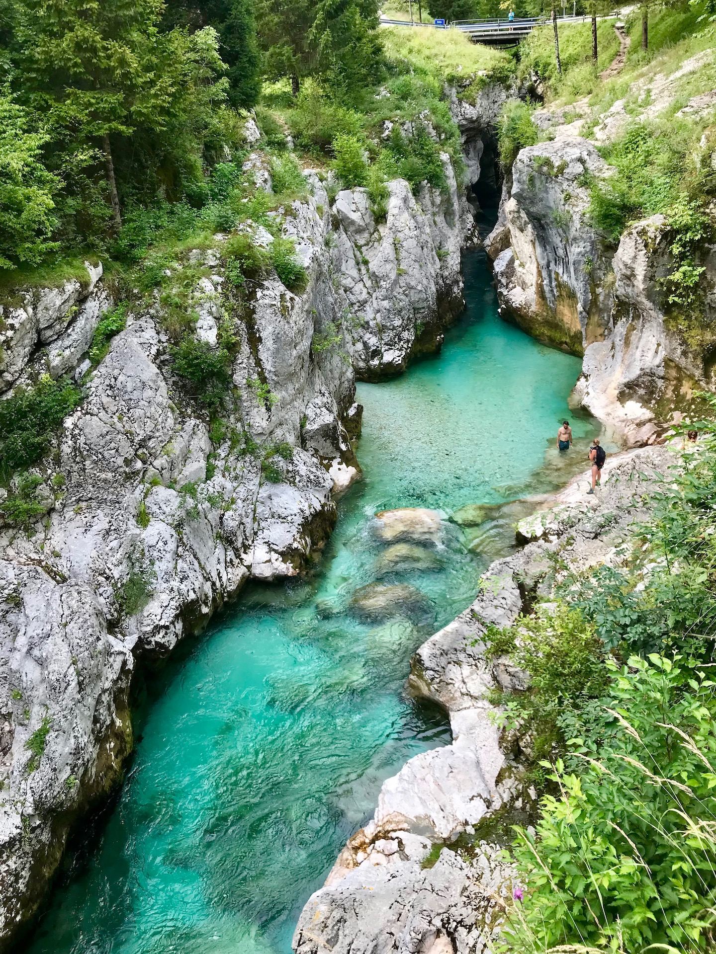 Velika korita, Soča, Slovinsko